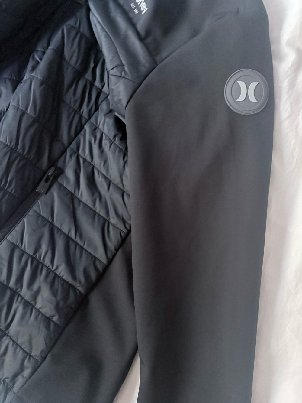 Hurley Women’s Black Winter Waterproof Puffer Hooded Quilted Jacket - Picture 3 of 5